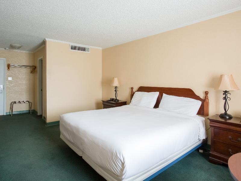 Hotel Baymont By Wyndham