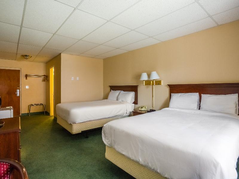 Hotel Baymont By Wyndham 3*